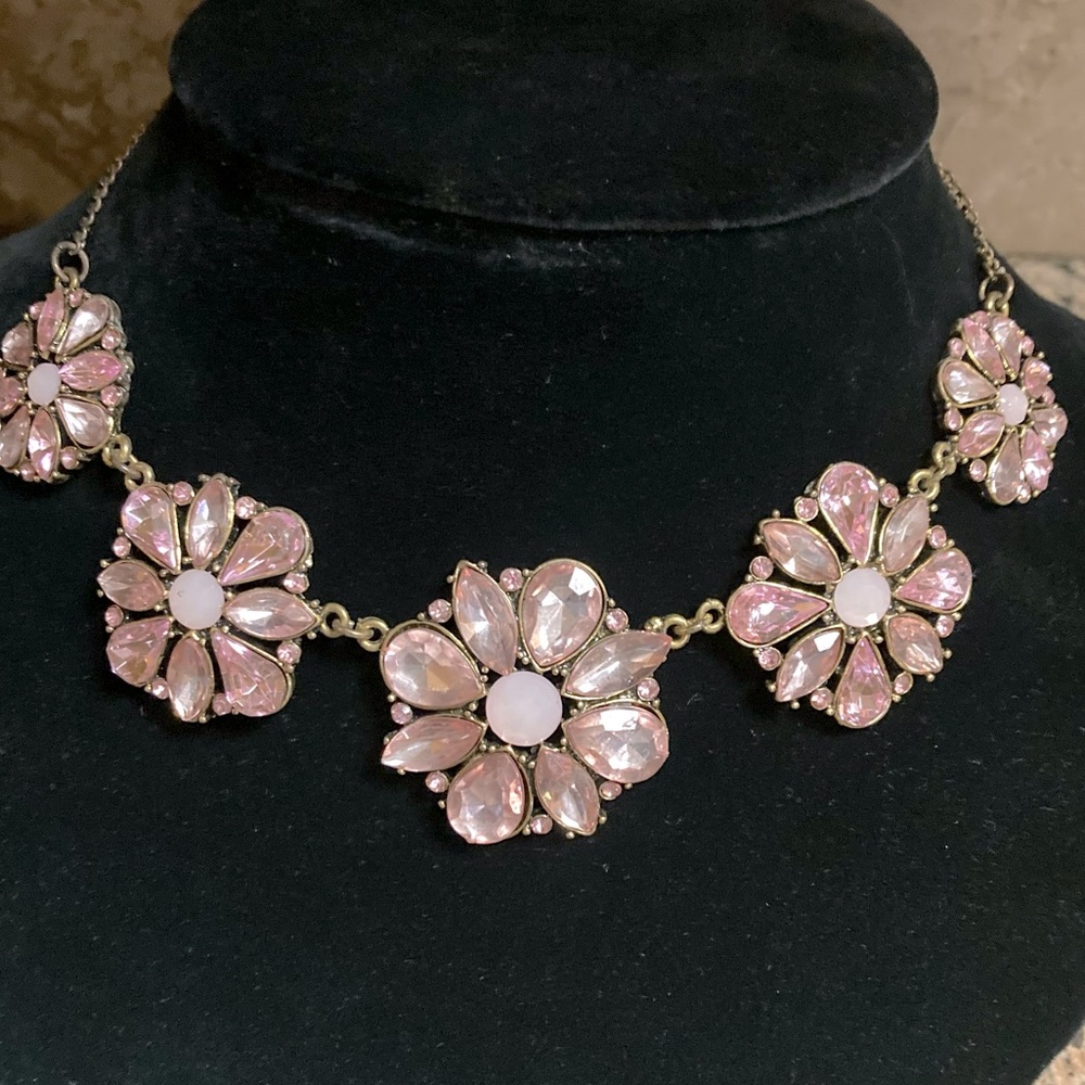 Beautiful pink flower jeweled chocker